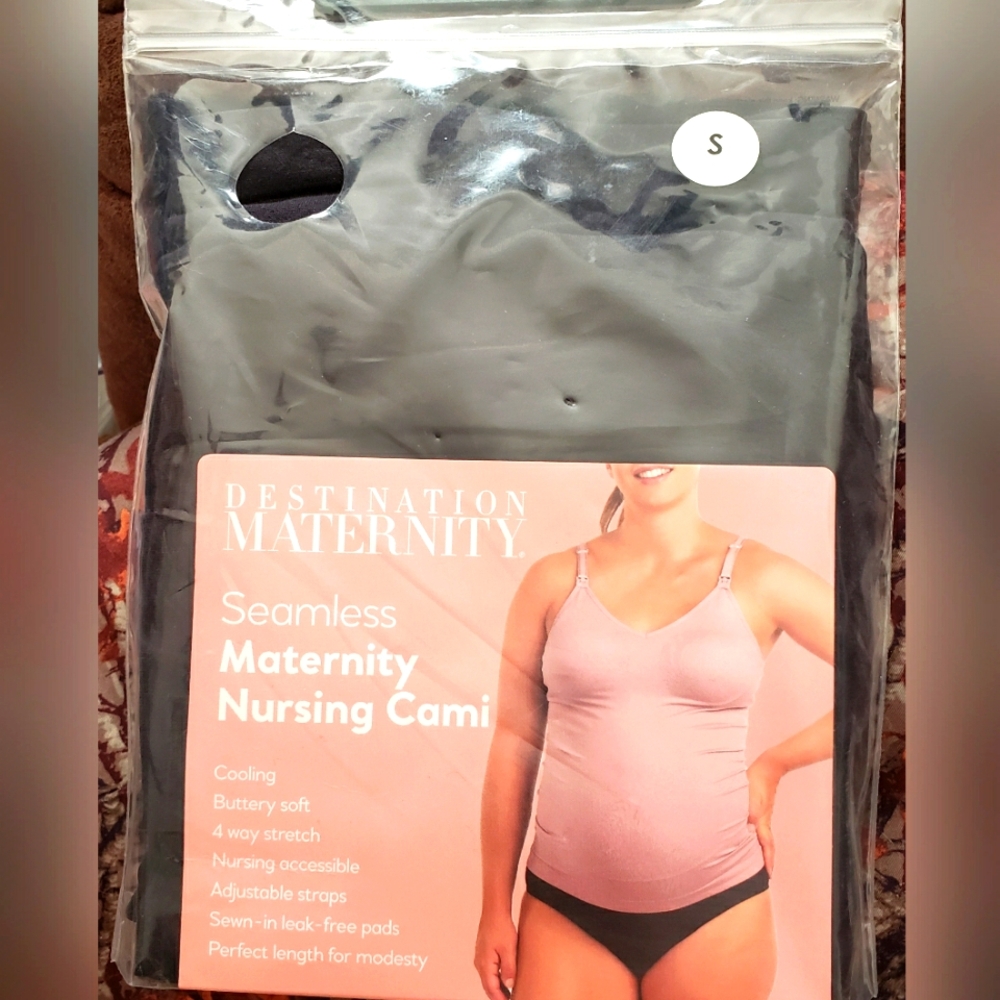 Destination Maternity Black Seamless Nursing Cami NWT